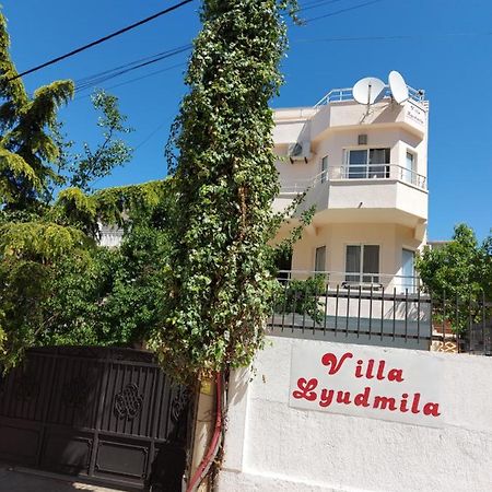 Villa Lyudmila Utjeha Zewnętrze zdjęcie