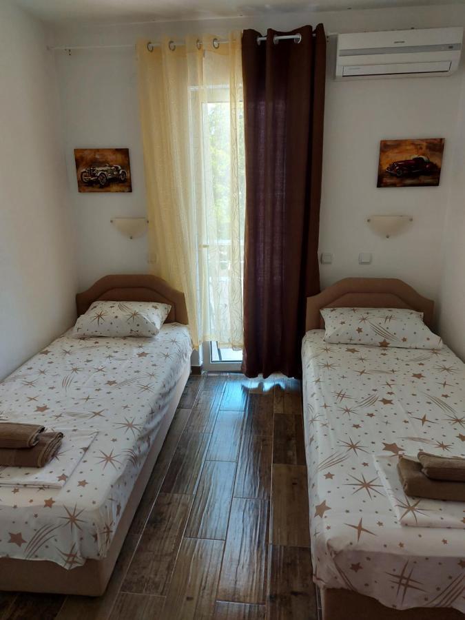 Villa Lyudmila Utjeha Zewnętrze zdjęcie